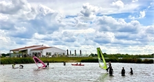 Windsurfen in Center Parcs De Eemhof