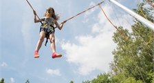 Bungee Trampolin in Center Parcs Het Heijderbos